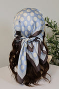 Load image into Gallery viewer, Square Head Scarf
