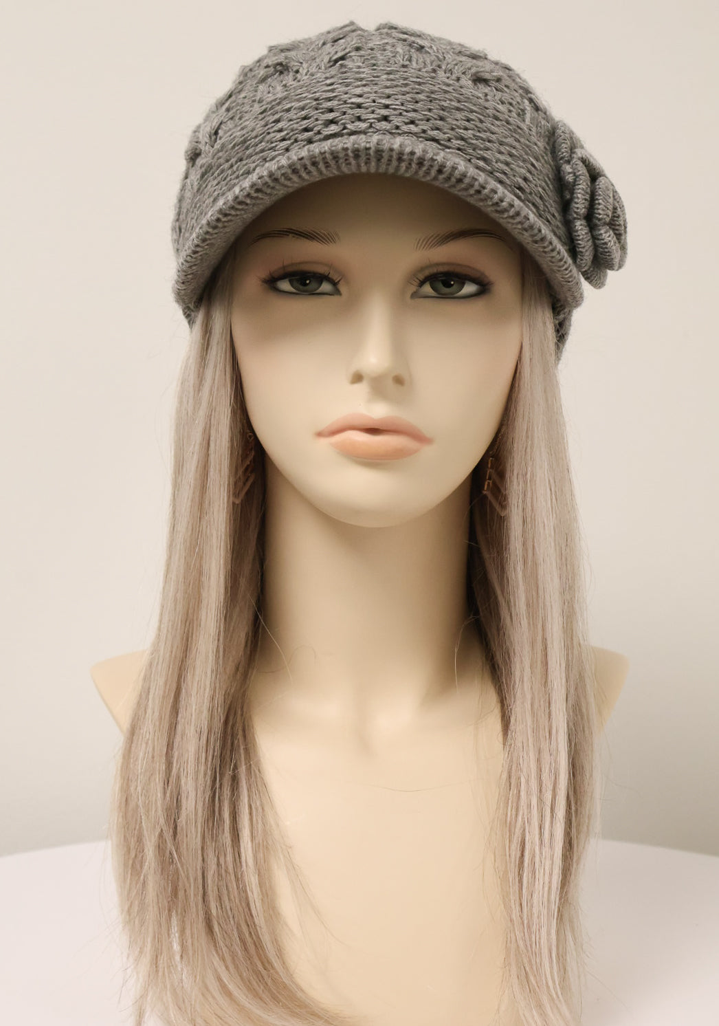 Cable Knit Flower Cap