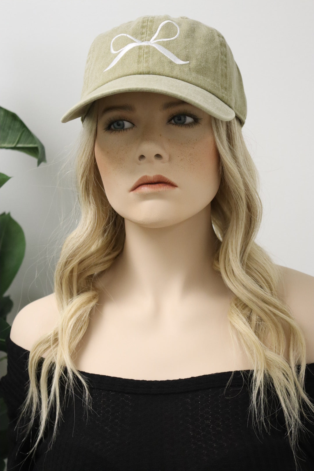 Bow Embroidered Baseball Cap